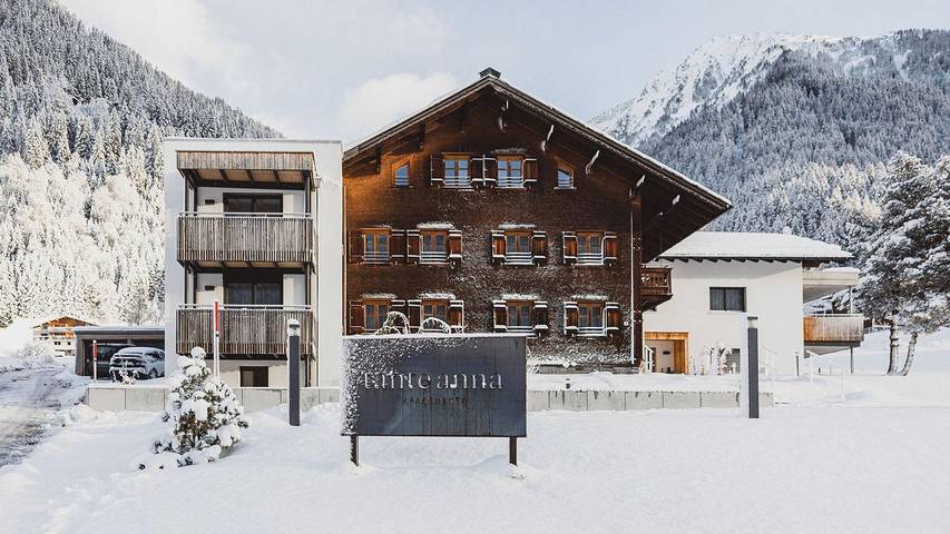 Ferienwohnung für 4 Personen, mit Balkon und Garten sowie Sauna im Montafon