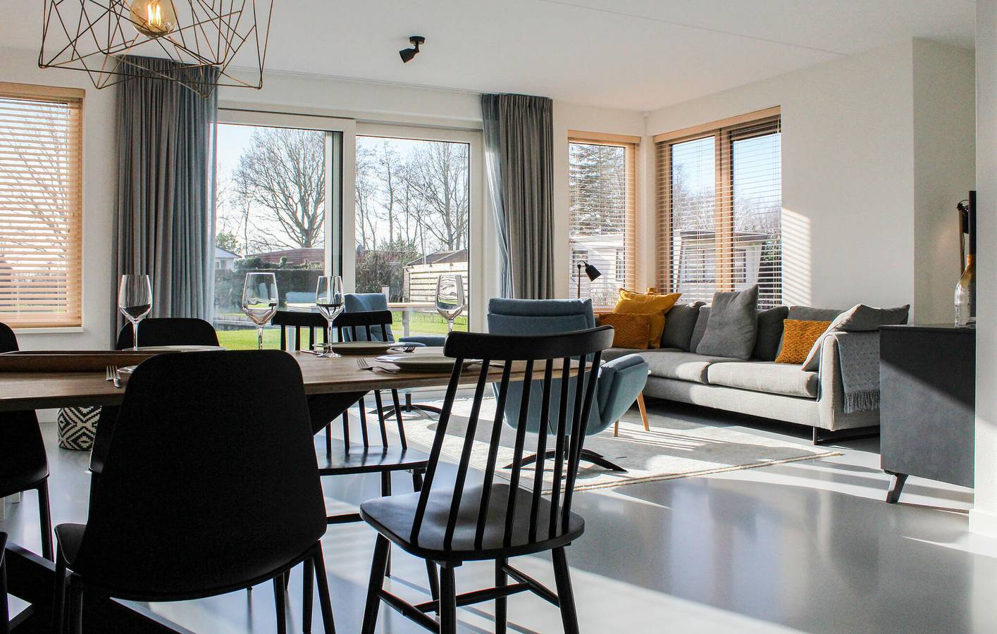 Ferienhaus für 10 Personen mit Terrasse in Idskenhuizen, Ijsselmeer