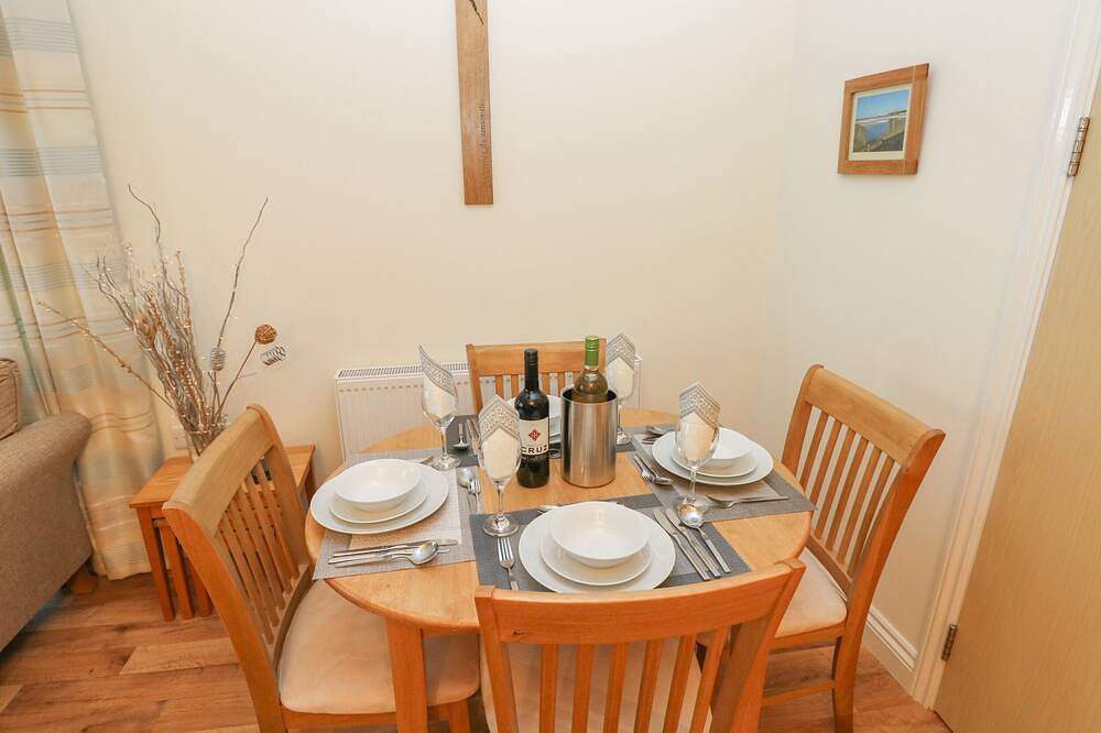 2 Chandlers Yard, family friendly in Burry Port in Burry Port, Carmarthenshire