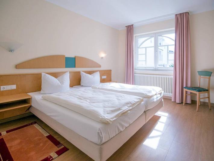 Ferienwohnung für 6 Personen, mit Balkon auf Rügen - 4