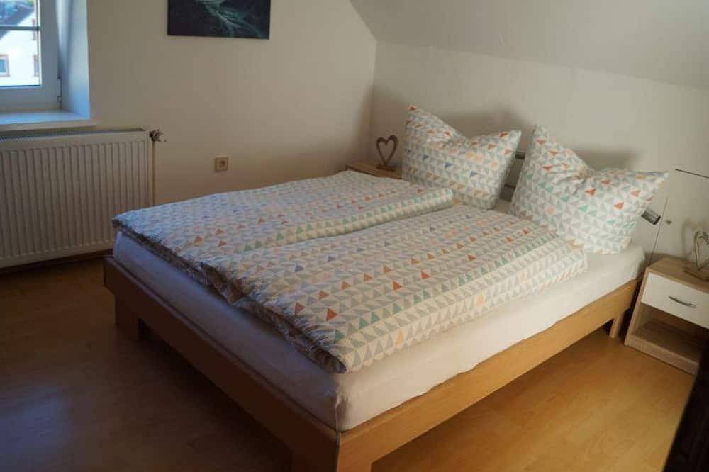 Ferienhaus Neurohr - Ferienhaus, Dusche, Wc, 3 Schlafräume in Oberweiler-Tiefenbach, Pfälzer Bergland