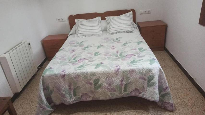 Casa rural para 11 personas, con Balcón además de Terraza y Vistas en Cistella - 4