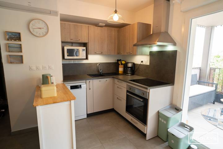 Gîte pour 4 personnes, avec piscine et terrasse à Vias - 3