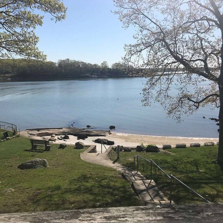 Point O Woods Cottage in Old Lyme, Connecticut