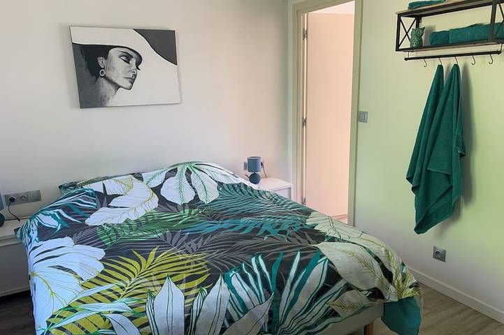 Gîte pour 2 personnes, avec terrasse et jardin à Barjac - 2