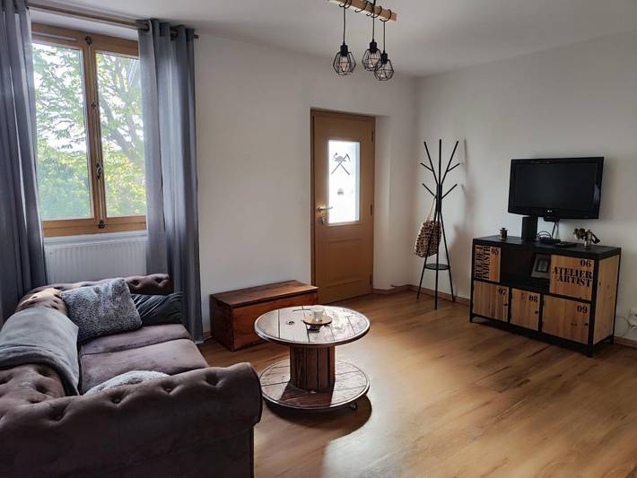 Gîte pour 4 personnes, avec jardin à Cagnac-les-Mines