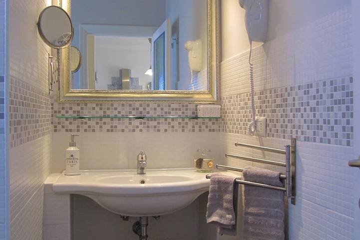 Appartamento intero, Exclusive Apartment With Swimming Pool 4 Beds ** ** *** Free Wifi ** in Porto Badino, Terracina