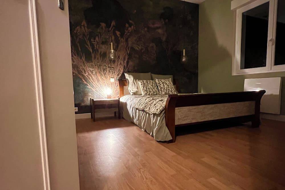 Morgane's house, 450 meters from the beach in Vaux-sur-Mer, Côte de Beauté