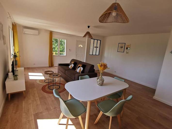 Appartement de vacances pour 4 personnes, avec terrasse et vue