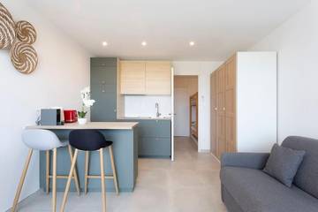 Gîte pour 4 personnes, avec vue et terrasse dans Le Couchant