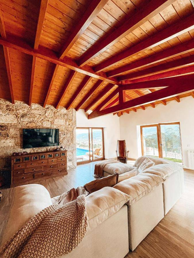 Location de vacances pour 10 personnes, avec vue ainsi que piscine et jardin, animaux acceptés dans Venade - 4