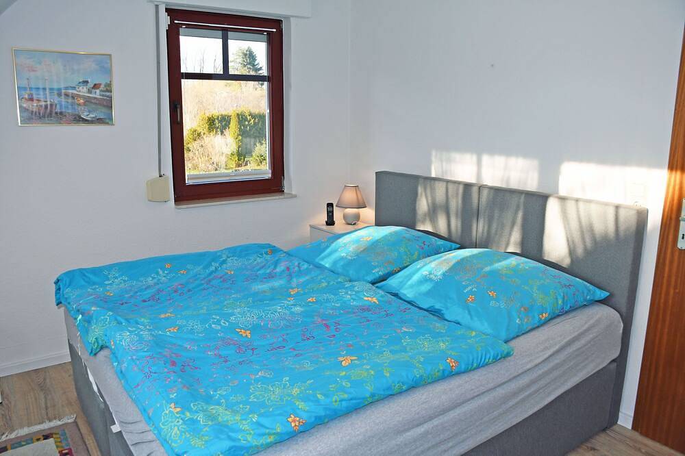 Ganze Wohnung, Ferienwohnung mit Balkon Gustow auf Rügen in Gustow, Stralsund Umland