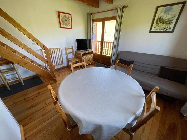 Gîte pour 8 personnes, avec vue et jardin à Matemale - 3