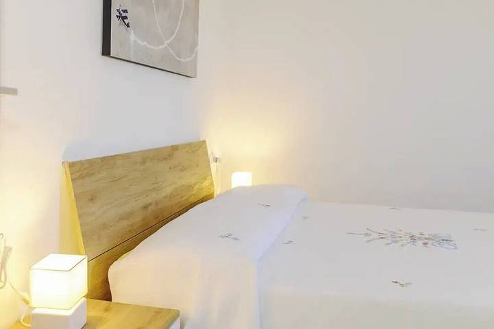 Apartamento entero, Trilocale con terrazzo panoramico a 150 metri dal mare in Vibonati, Cilento Coast