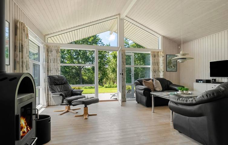 Ferienhaus für 6 Personen, mit Terrasse und Sauna sowie Whirlpool und Garten in Råde Strand - 4