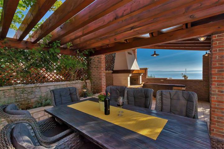 Villa pour 10 personnes, avec jardin et vue sur l’océan à Makarska - 3