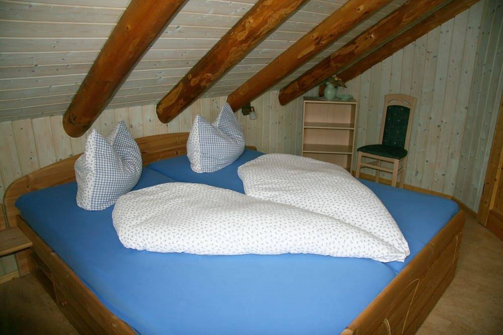 Gemütliches Holzblockbohlen Ferienhaus mit Kamin und Sauna im Vogtland in Mühlental, Chemnitz und Umgebung
