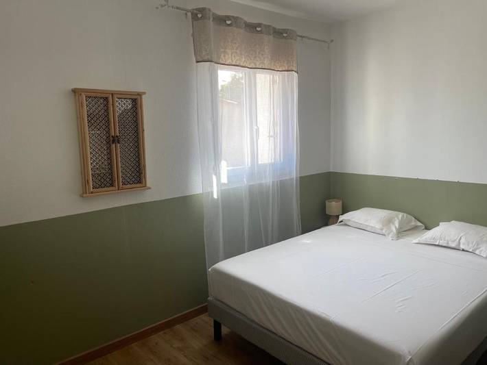 Chambre d’hôte pour 4 personnes, avec jardin et jacuzzi à Lecci - 2