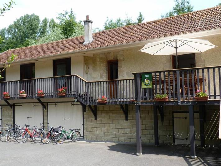 Location de vacances pour 5 personnes, avec Terrasse et Jardin à Nesles-la-Vallée