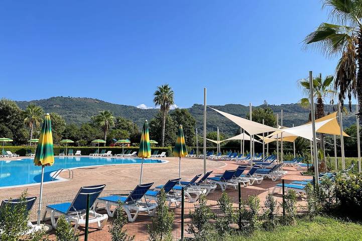 Holiday apartment for 5 people, with pool - 1