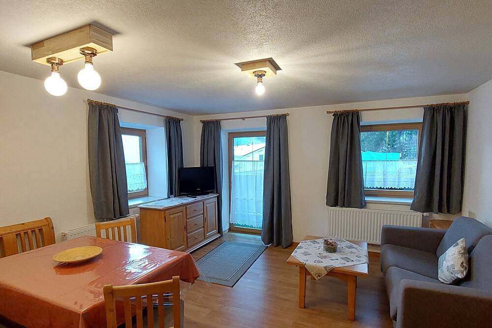 Geheel appartement, Beautiful apartment with a view of the beautiful Zugspitze! in Lechtal Alps, Biberwier