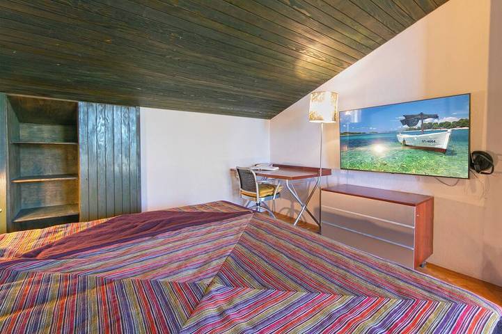 Ganze Wohnung, Apt Stipe - Dachgeschosswohnung mit Panoramablick in Brela, Makarska Riviera