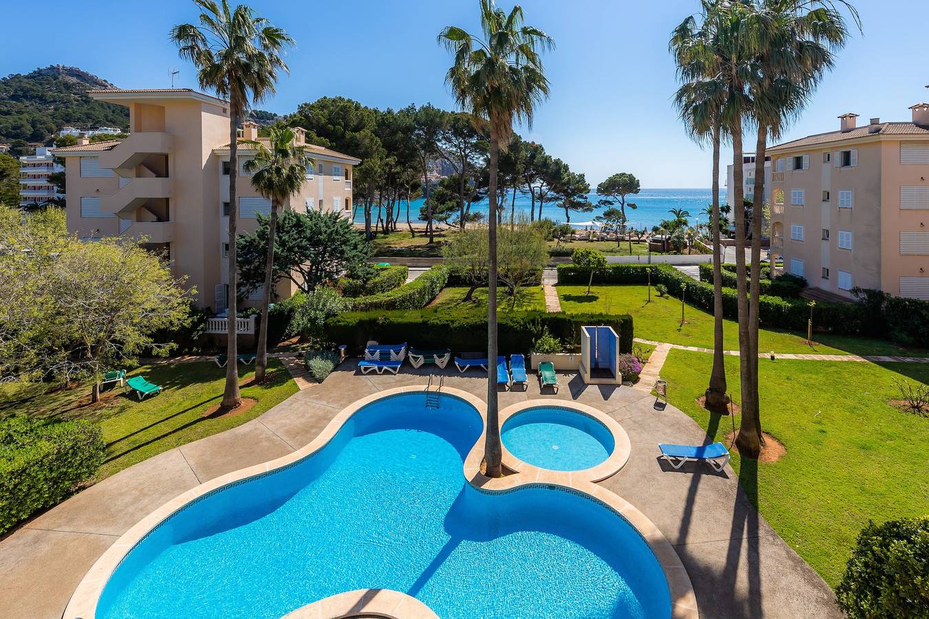 Entire apartment, Apartment 'Oro del Mar Iv 05' with Shared Pool, Shared Garden and Wi-Fi in Canyamel, Capdepera