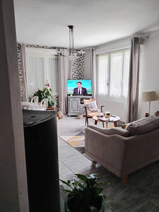 Location de vacances pour 6 personnes, avec jardin à Beauregard-de-Terrasson - 4