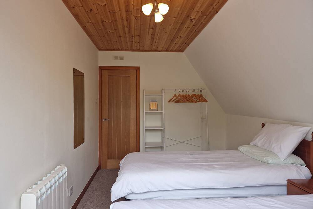 Lodge 3 - Pet Friendly - Aultbea Lodges - Sea Views of Loch Ewe in Highlands