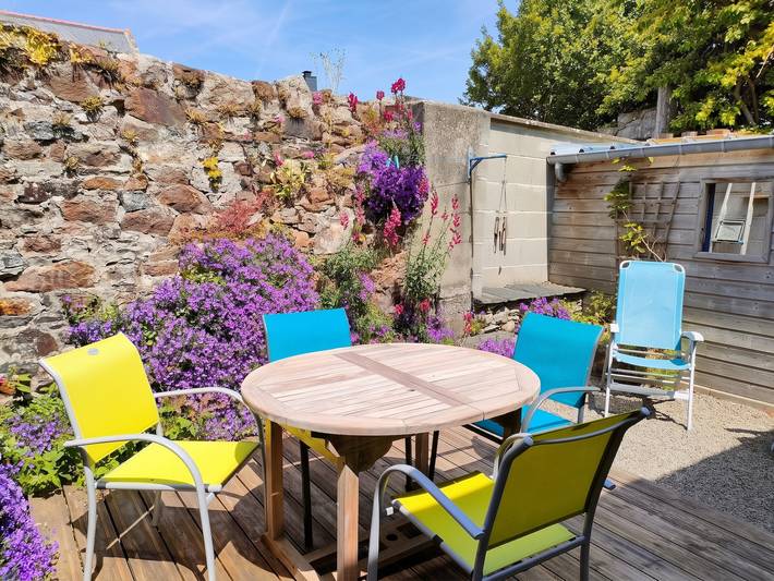 Charmantes Haus in Le Vivier-sur-Mer mit privater Terrasse in Le Vivier-sur-Mer, Mont-Saint-Michel-Bucht