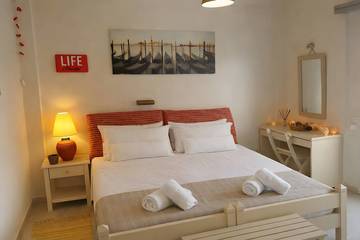 Bed And Breakfast for 2 People in Corfu, Greece, Photo 1