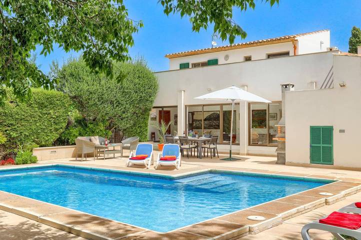 Villa für 6 Personen mit Garten in Port de Pollença, Pollença