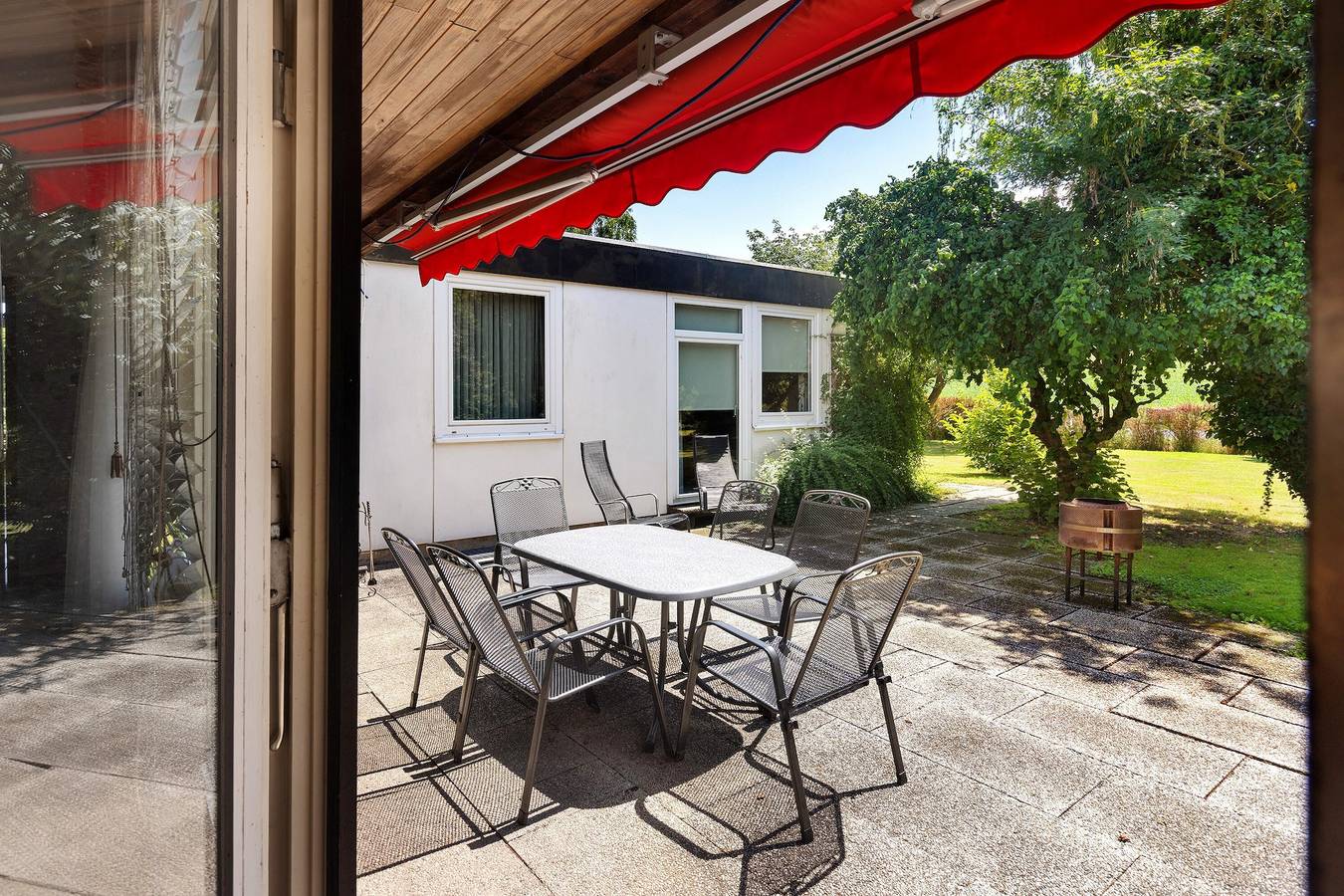 Ferienhaus 'Leni' mit gemeinsamer Terrasse und Garten in Edertal, Waldecker Land