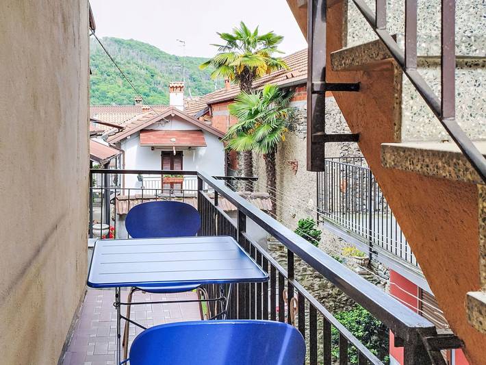 Gîte pour 4 personnes, avec balcon à Brovello-Carpugnino - 4