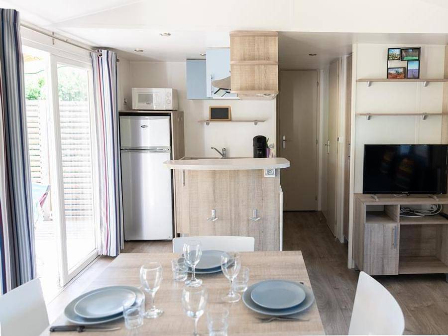 Flower Camping Provence Vallée - Mobilheim 6 personen - Mh3 Privilege Premium (Tv + Klimaanlage) in Manosque, Regionaler Naturpark Luberon