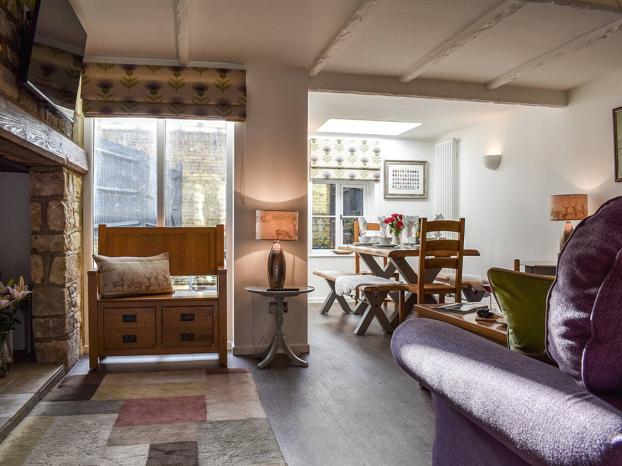 No 2. The Stables in Cheltenham, Gloucestershire