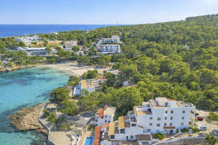 Holiday apartment for 2 people, with pool and garden - 1