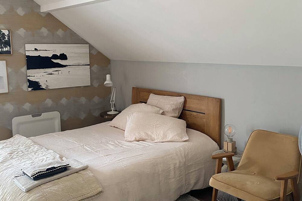 Exceptional house with swimming pool and view of the lake and mountains, very quiet location in Menthon-Saint-Bernard, Annecy und Umgebung