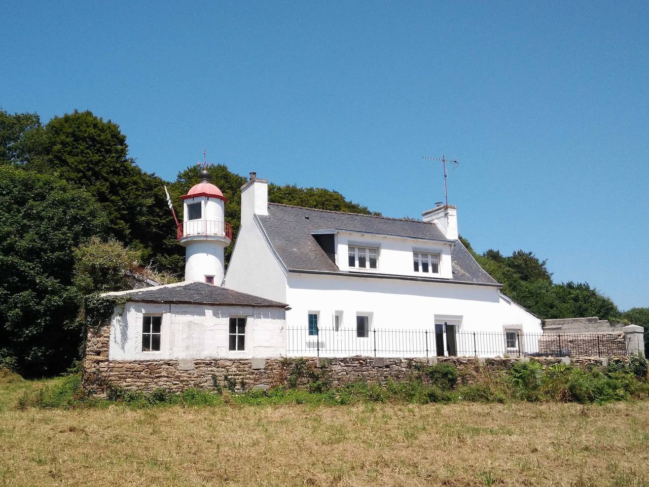Maison du phare de beuzec in Concarneau, Region de Quimper
