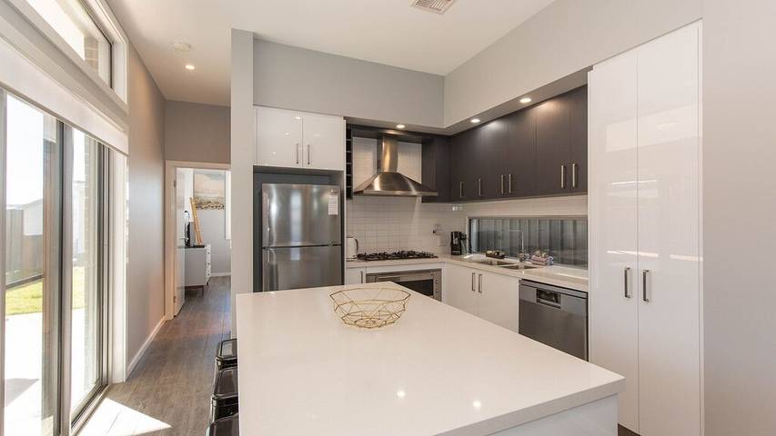 Holiday home for 10 people, with balcony in Jindabyne