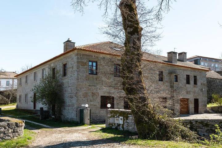 Casa de férias para 10 pessoas, com Jacuzzi e Terraço e ainda Vista em Montalegre