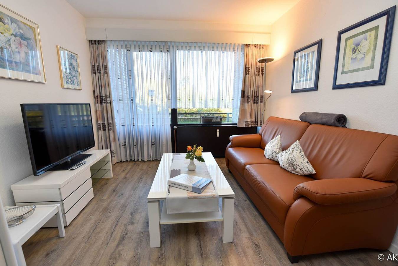 Ganze Wohnung, Sonniges 1-Zimmer Ferienappartement im Erdgeschoss im Haus Jan Am Strand in Döse, Cuxhaven