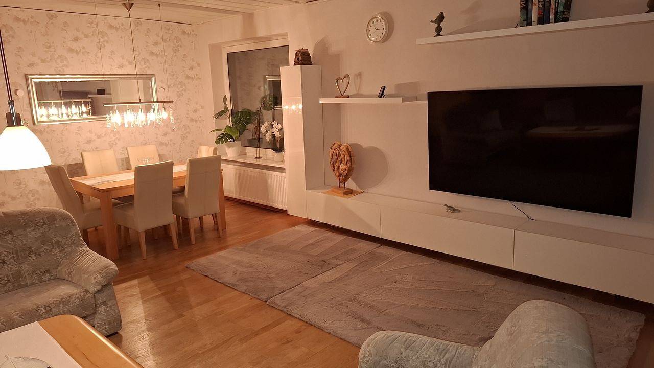 Ganze Ferienwohnung, Ferienwohnung für 5 Personen (120 m²) in Nordenham in Nordenham, Wesermarsch