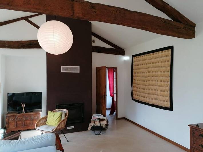 Location de vacances pour 6 personnes, avec Terrasse ainsi que Piscine et Vue à Millac - 2