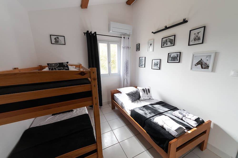 House with sea view, beach on foot in Porticcio, Grosseto-Prugna