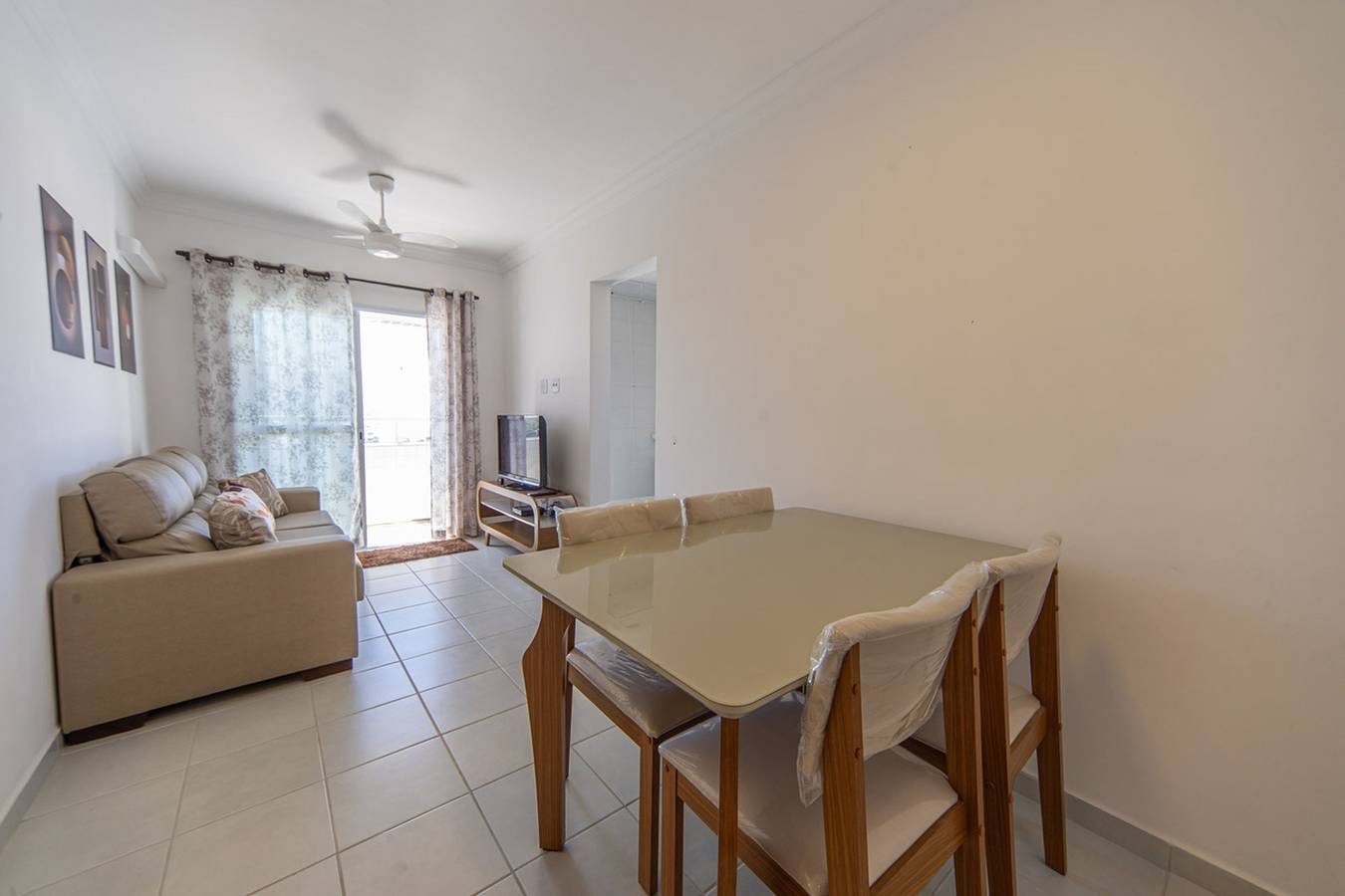 Apartamento inteiro, Apto com Garagem a 240m da Praia em Vila Mirim in Vila Mirim (Praia Grande), Praia Grande