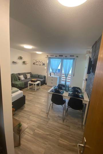 Gîte pour 4 personnes, avec balcon à Loèche-les-Bains