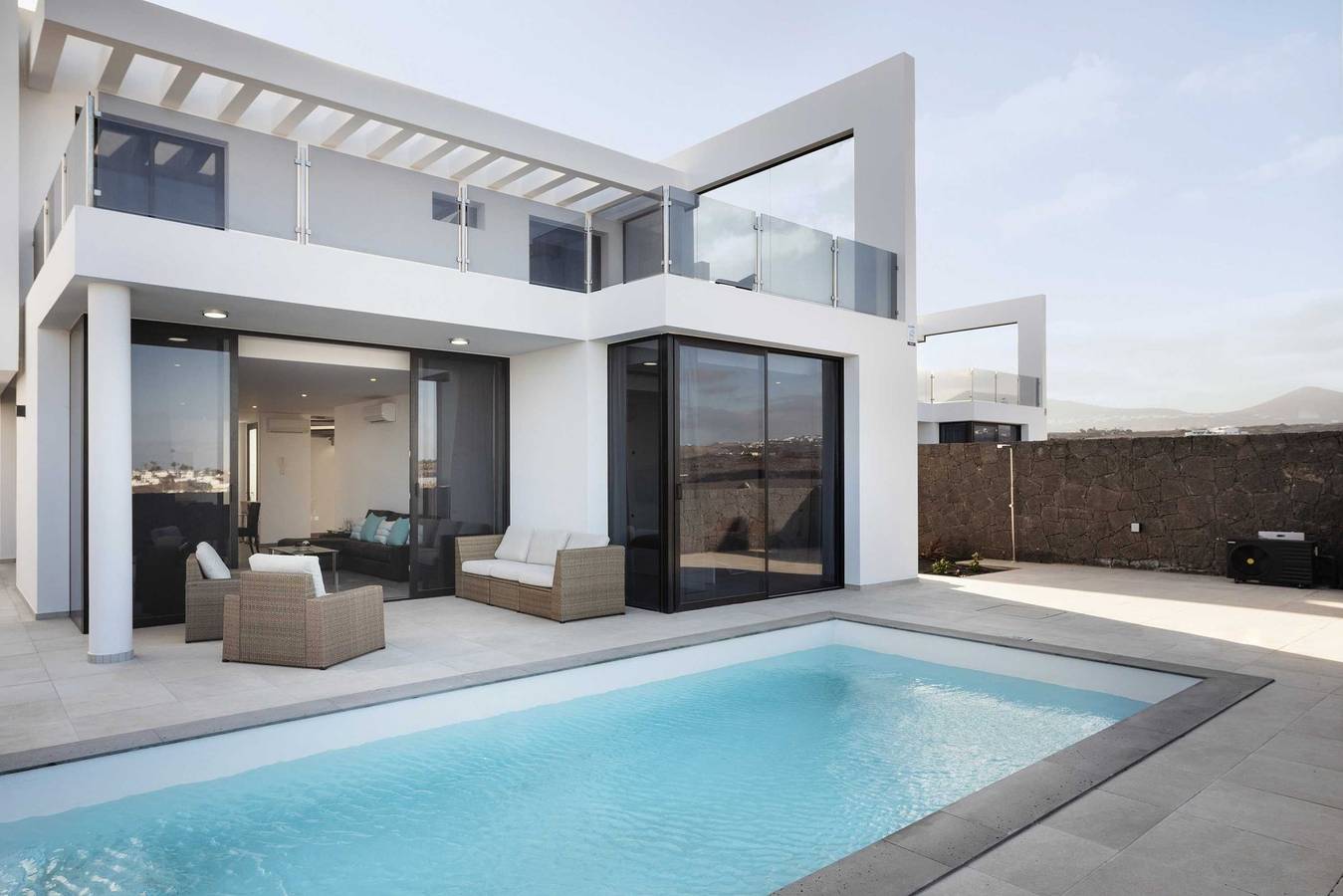 Modern Los Mojones Villa | 3 Bedrooms all En-Suite | Villa Berniente | Great Sea Views | Puerto Del Carmen in Puerto del Carmen, Tías