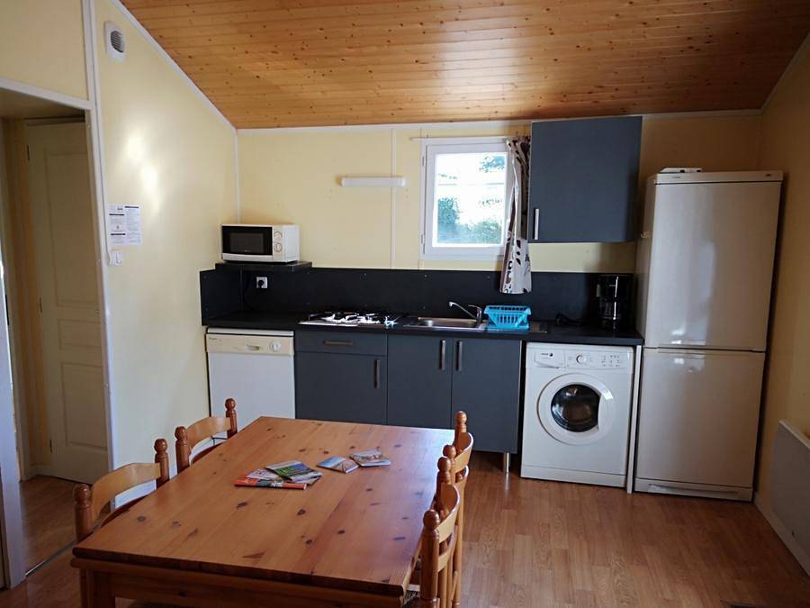 Camping Les Rulières - Chalet 7 personas - 3 habitaciones Grand Confort (con instalaciones de pesca) in Fontenay-le-Comte