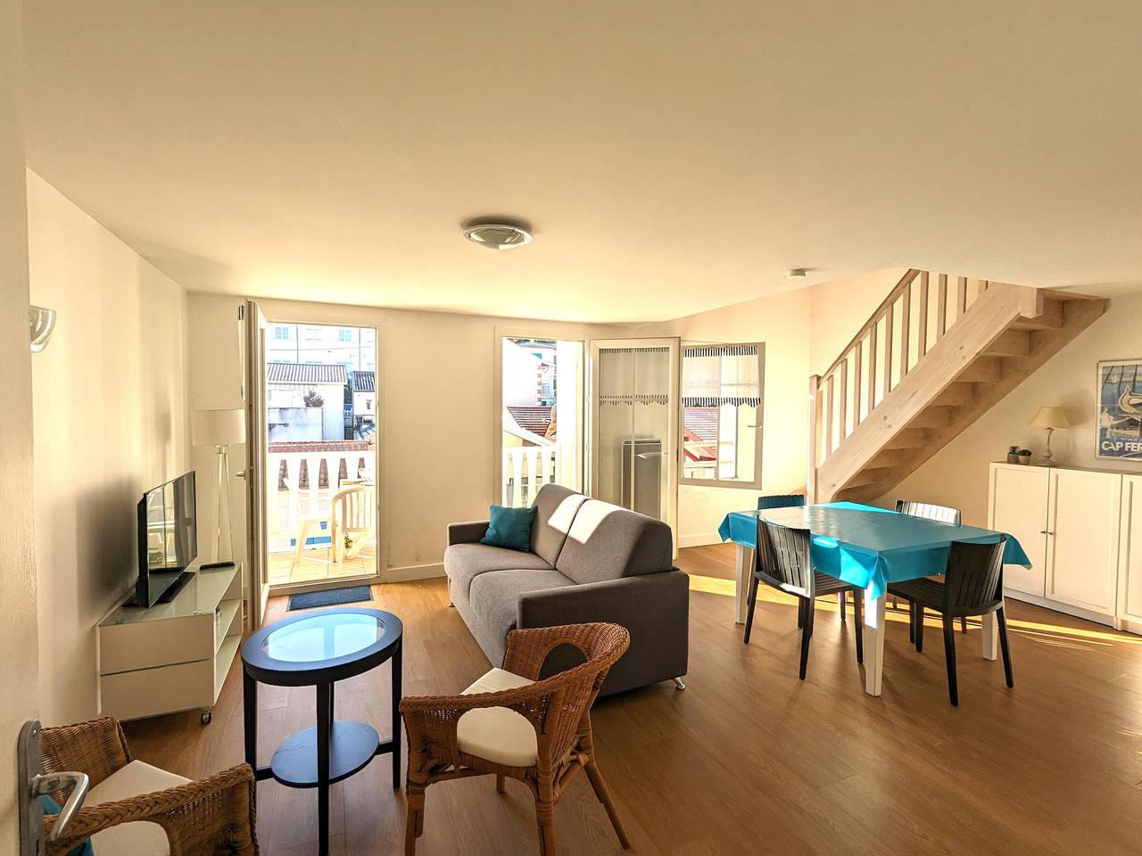 Appartement entier, Duplex T3 lumineux avec balcon, parking et Wifi à Arcachon in Arcachon, Région d'Arcachon